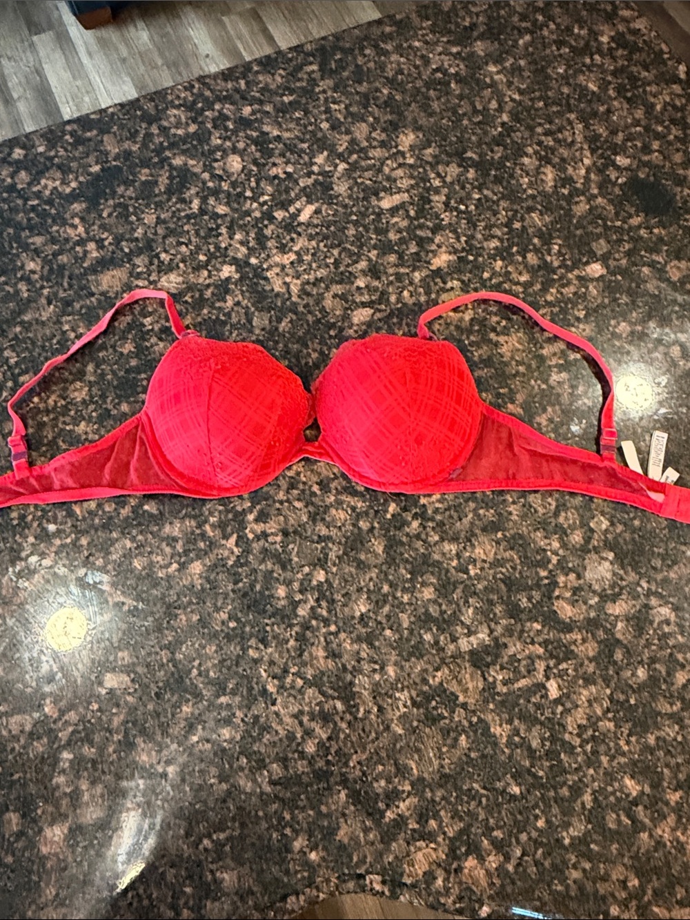 Red Lace T-Shirt Push-Up Bra - Women Intimates 40C
